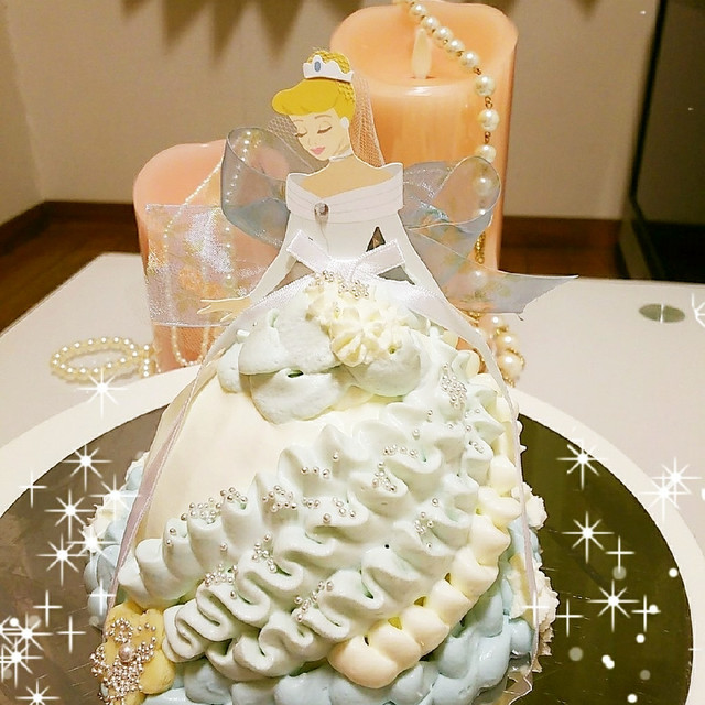 シンデレラ ドールケーキ レシピ 作り方 By ピンクナパージュ クックパッド 簡単おいしいみんなのレシピが356万品