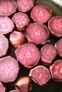 紫芋をオリーブ油で焼いてポリフェノール