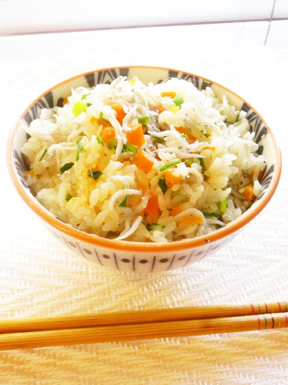 子供も喜ぶ簡単しらす入り炊き込みご飯 レシピ 作り方 By Hirokoh クックパッド 簡単おいしいみんなのレシピが354万品