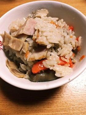 ベーコンと舞茸の炊き込み御飯