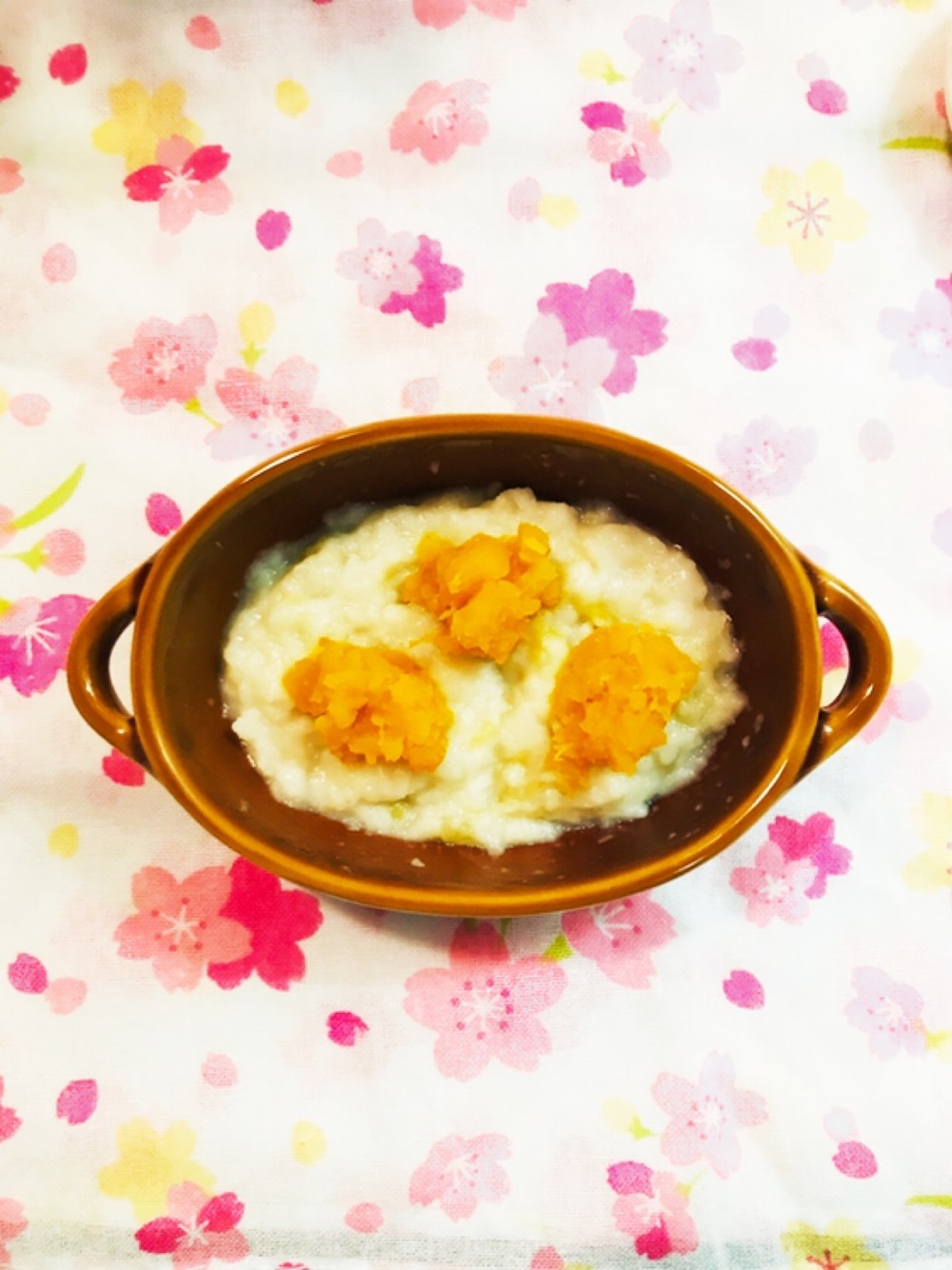離乳食中期 りんごパン粥かぼちゃのせ レシピ 作り方 By 04eri08 クックパッド