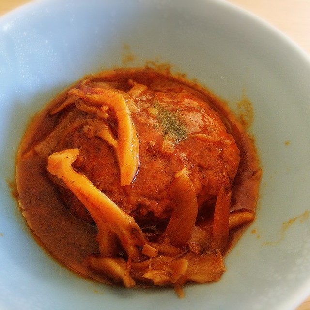 小麦粉不使用 米粉で煮込みハンバーグ レシピ 作り方 By Yknk クックパッド 簡単おいしいみんなのレシピが360万品