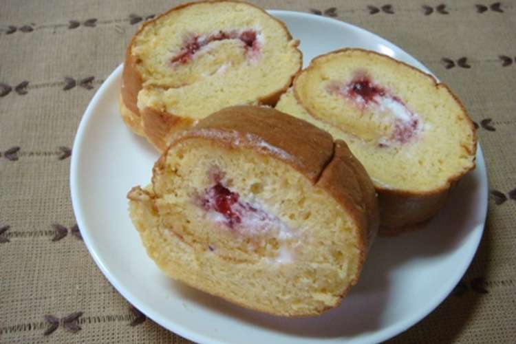 ホットケーキミックスdeロールケーキ レシピ 作り方 By ｐｉｎｅmama クックパッド