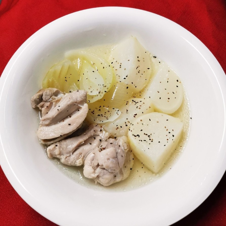 かぶと鶏もも肉の食べるスープ☆塩味の画像