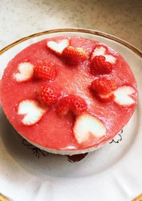 苺とヨーグルトのムースケーキ