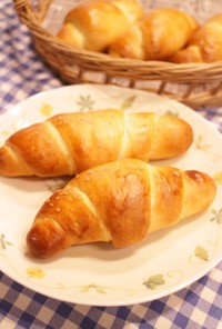 【冷蔵庫発酵】塩バターのロールパン