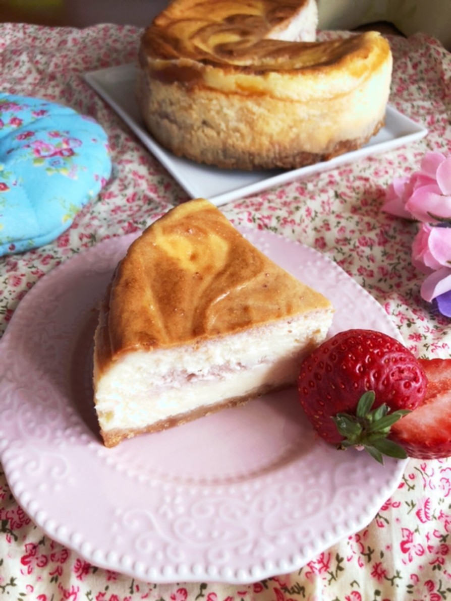 ホワイトデーに♡苺のベイクドチーズケーキの画像