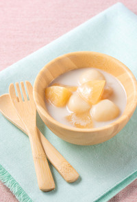 桃と糀甘酒の豆腐白玉