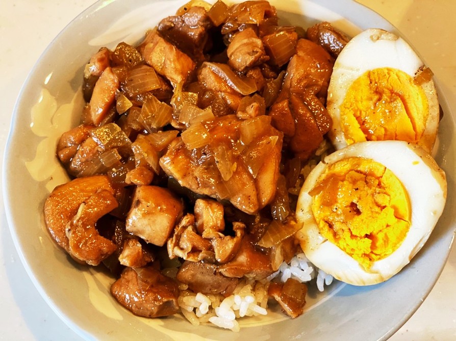 鶏肉の魯肉飯＊台湾式親子丼の画像