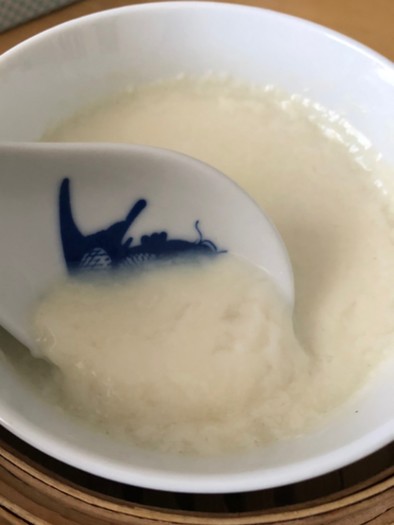 香港式牛乳プリン(薑汁撞奶)の写真