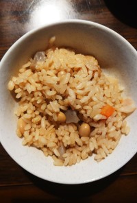 玄米五目煮豆ご飯