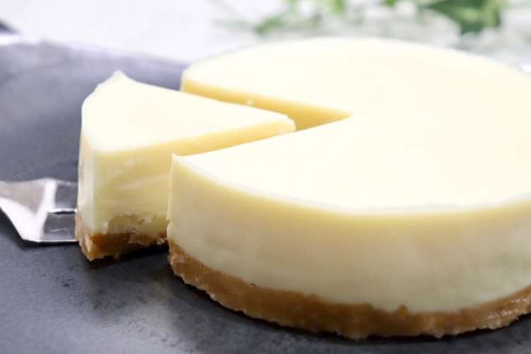 材料3つでホワイトチョコケーキ レシピ 作り方 By たけ民キッチン クックパッド 簡単おいしいみんなのレシピが370万品