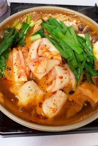 生姜とニンニク香る☆キムチ鍋