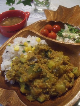 夏野菜満載♪さっぱりドライカレー✿ฺ