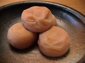 簡単☆減塩梅干しの作り方