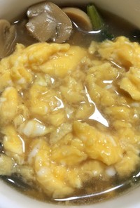 フワフワ卵の中華スープ
