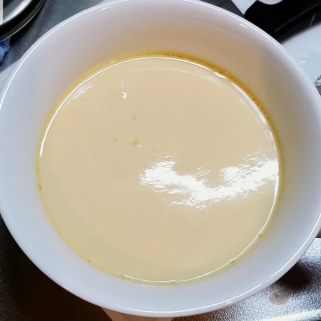 茅乃舎さんの出汁で簡単茶碗蒸し レシピ 作り方 By ゆーちゃん817 クックパッド