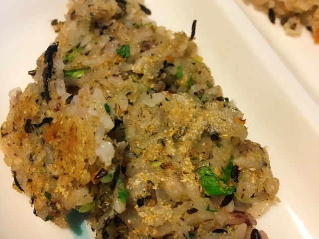 離乳食後期 ひじきと鮭のおやきご飯 レシピ 作り方 By Namiring クックパッド 簡単おいしいみんなのレシピが355万品