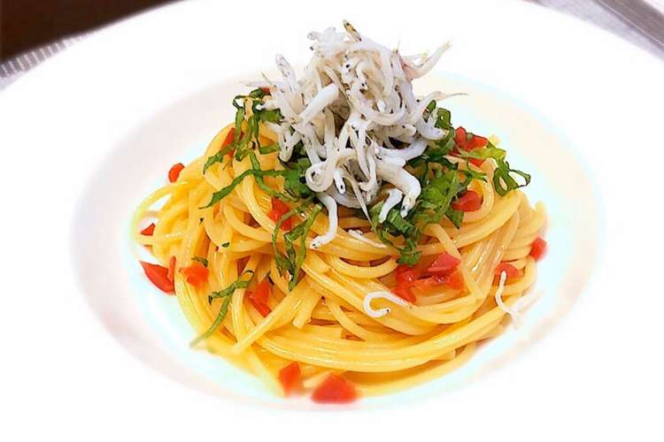 カリカリ梅としらすの和風パスタ レシピ 作り方 By フジsキッチン クックパッド 簡単おいしいみんなのレシピが358万品