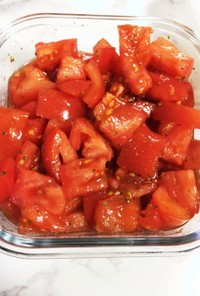 トマトの常備菜風サラダ