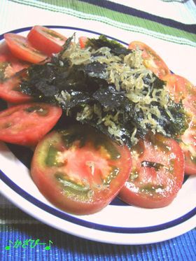 韓国海苔とカリカリじゃこのトマトサラダ☆の画像