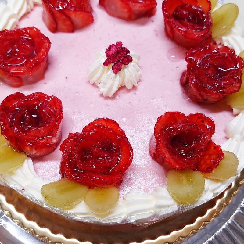 みんなが作ってる 薔薇 ケーキのレシピ クックパッド 簡単おいしいみんなのレシピが368万品