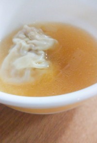 生姜と水餃子のスープ