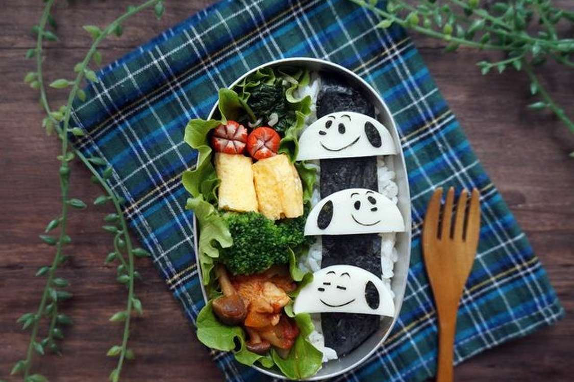 かまぼこde簡単スヌーピーキャラ弁 レシピ 作り方 By カリメロまま クックパッド 簡単おいしいみんなのレシピが379万品