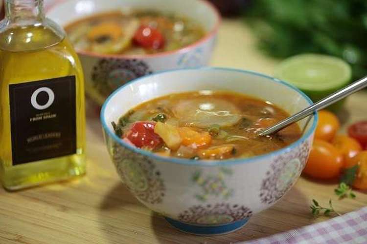 オリーブオイルで作るデトックススープ レシピ 作り方 By スペイン産オリーブ油 クックパッド
