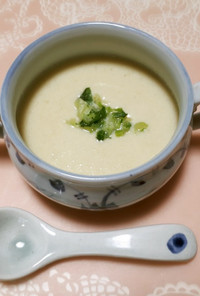 カリフラワーの豆乳ポタージュスープ