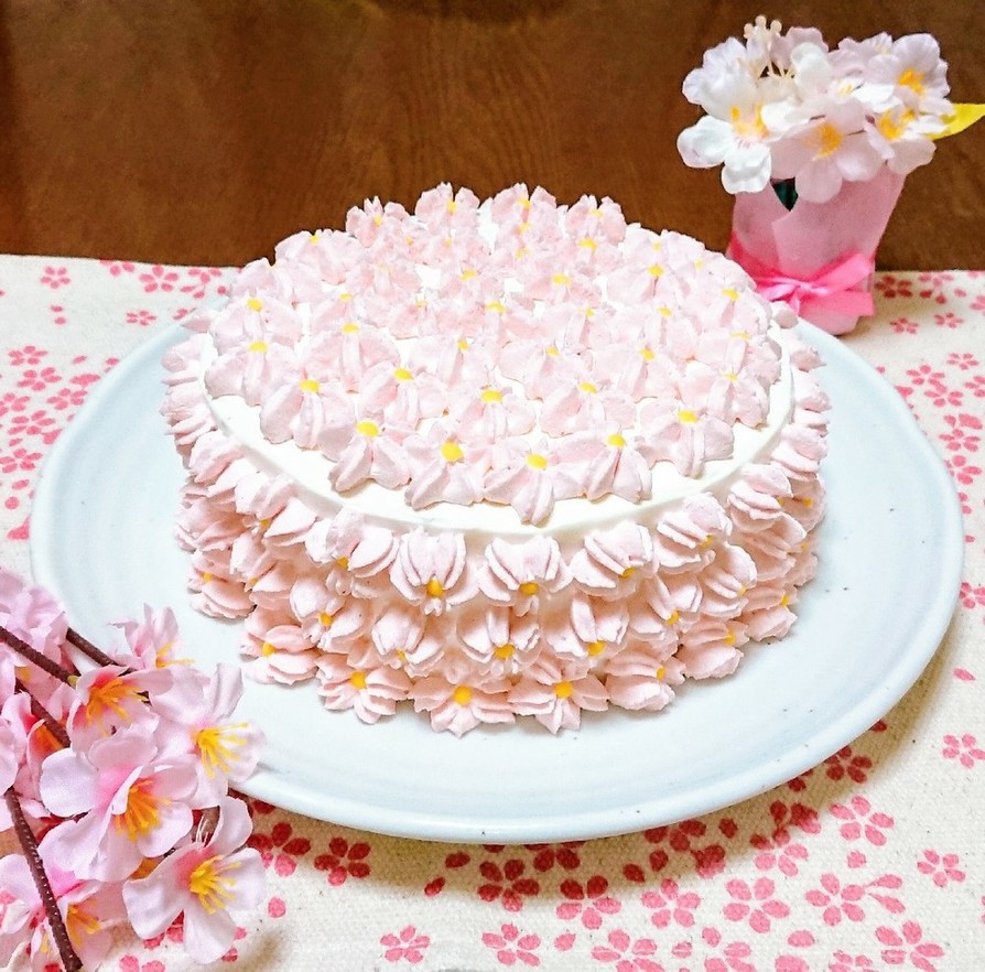 ✿桜満開✿桜と苺のショートケーキの画像