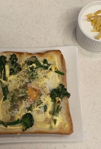 トロトロ卵のトースト　素敵な朝食