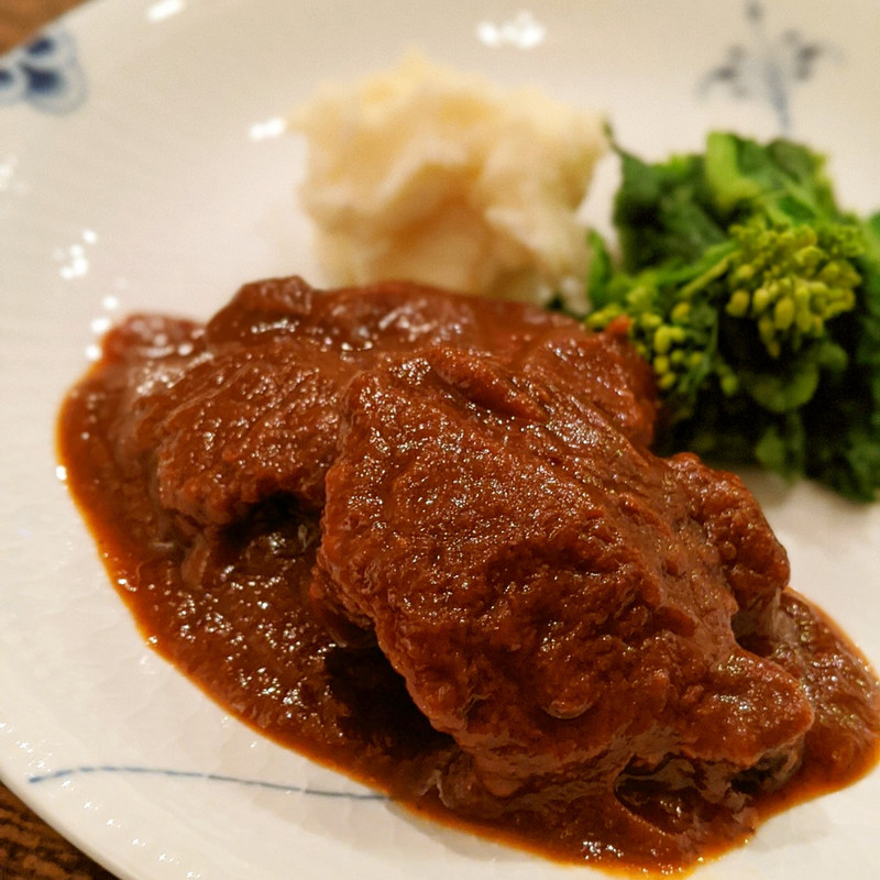 みんなが作ってる 牛肉 赤ワイン煮 圧力鍋のレシピ クックパッド 簡単おいしいみんなのレシピが348万品
