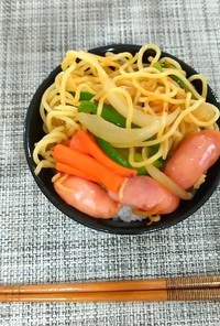 塩焼そば丼　ウェイパー風味