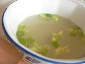 鶏の骨のダシスープ(^^)