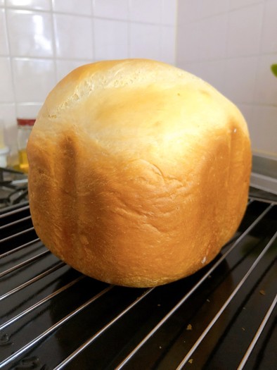 siroca早焼き✩ふんわり甘い食パンの写真