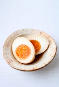 簡単に美味しい【煮切り醤油味玉】漬け卵