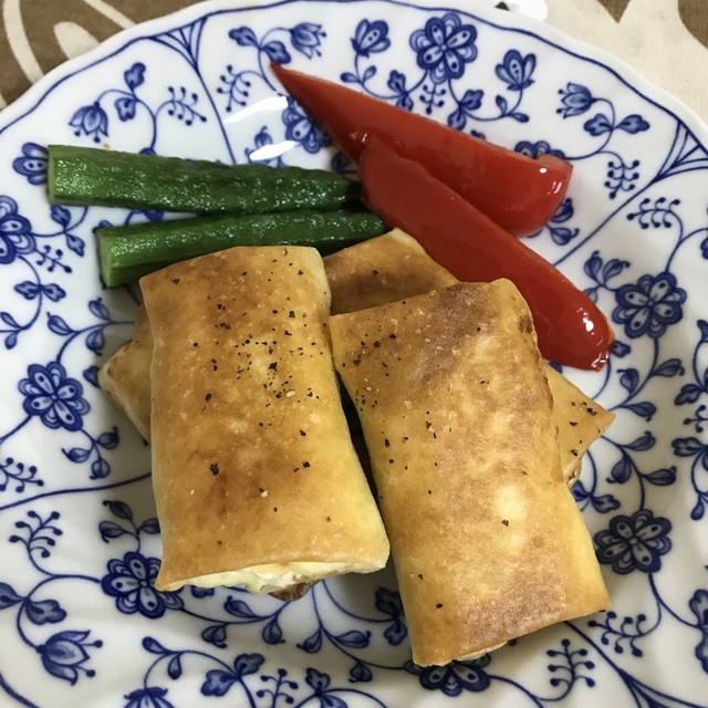 クリームチーズとツナのスパイシー春巻き レシピ 作り方 By ぴーはるまま クックパッド 簡単おいしいみんなのレシピが360万品