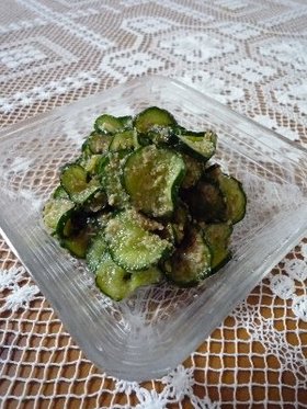 夏の定番&消費に♪きゅうりのごまあえ