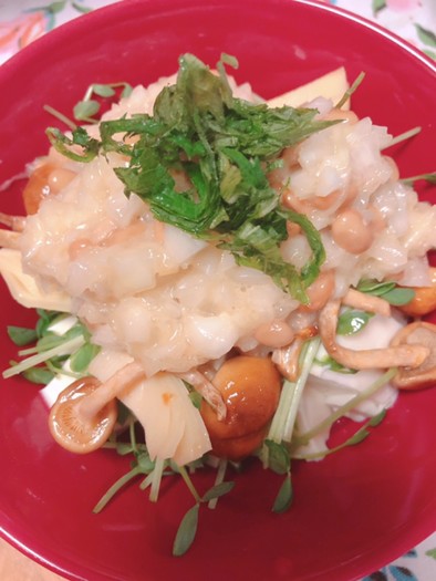 キノコと豆腐のヘルシーサラダの写真