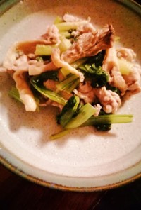 ヒラタケの旨み染み渡る小松菜と豚肉炒め
