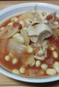 鶏肉と大豆のトマトスープ