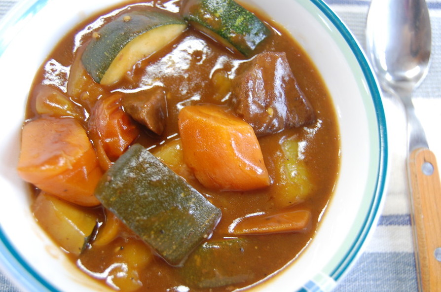 鹿肉のブラウンシチュー（富士山鹿） by 猟師あなご 【クックパッド】 簡単おいしいみんなのレシピが395万品