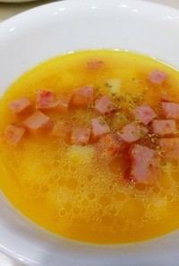 ボローニャソーセージとジャガイモのスープ