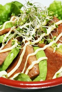 肉ダイエット丼2★きのこアボカドスパム丼