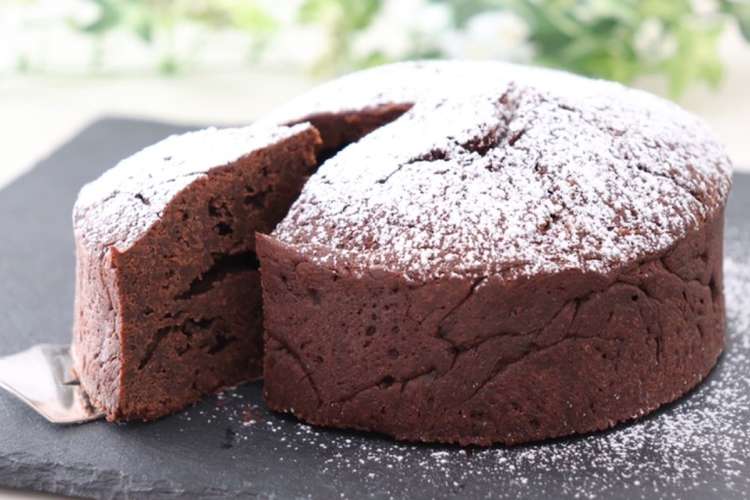 材料4つで簡単チョコレートケーキ レシピ 作り方 By たけ民キッチン クックパッド