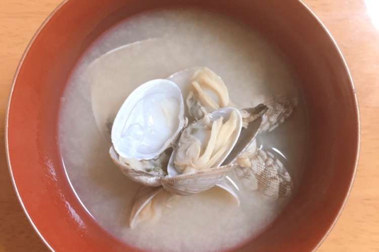 簡単あさりの味噌汁 レシピ 作り方 By せなかサン クックパッド 簡単おいしいみんなのレシピが356万品