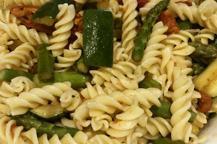 サンドライトマトパスタサラダ レシピ 作り方 By ぶーびろ クックパッド 簡単おいしいみんなのレシピが357万品