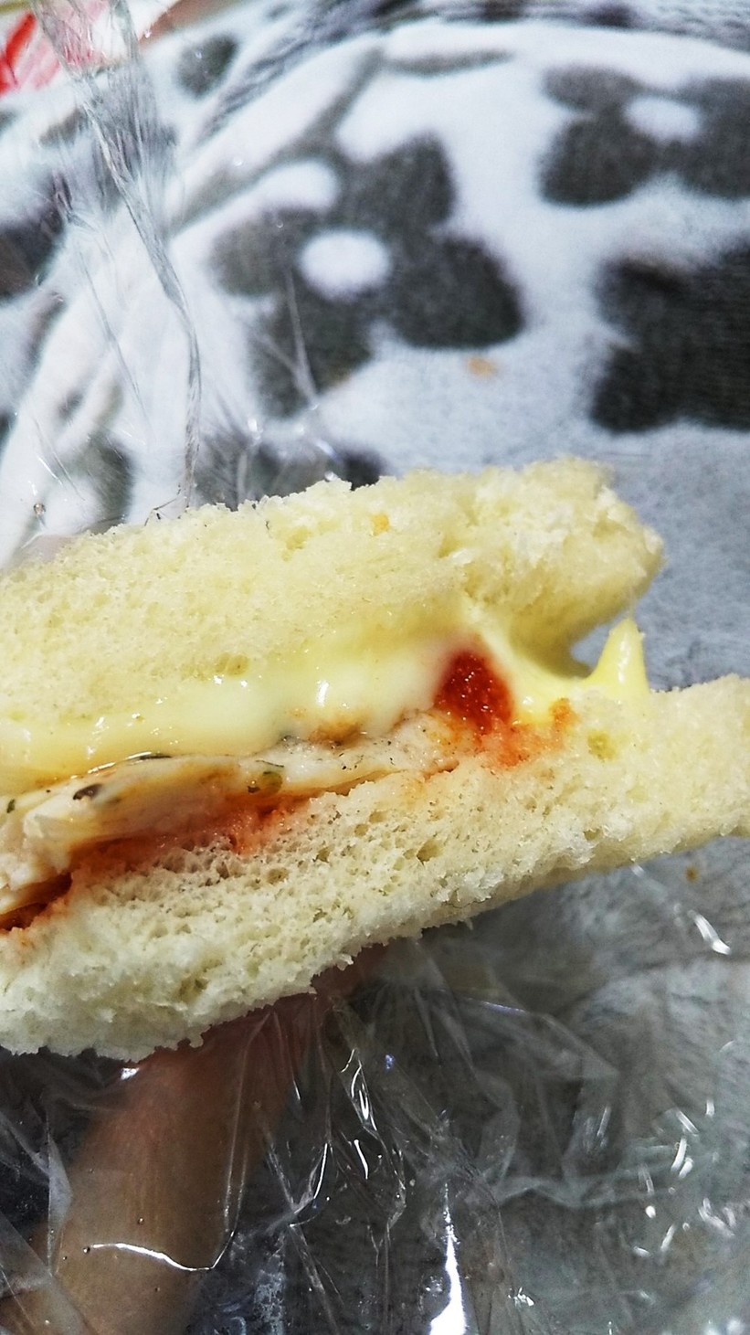 ピザ風サンドイッチの画像