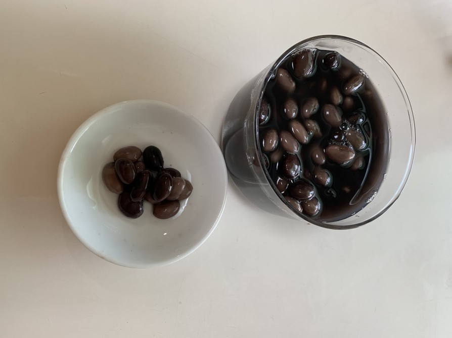 甘くない黒豆と大豆（パナ電気圧力鍋）の画像